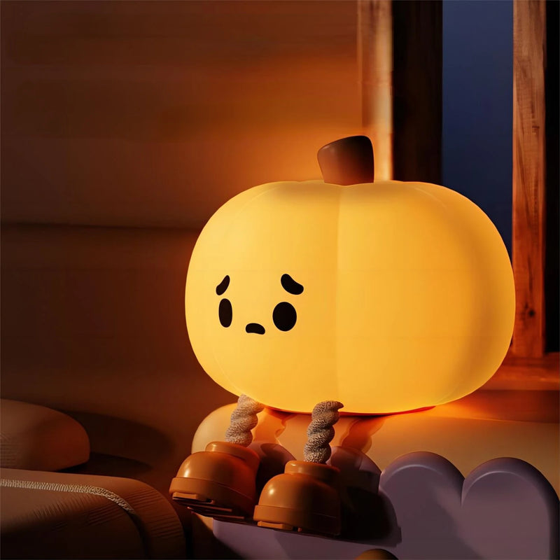 🎃Mini Abobora Fofa - Pode ser Usada Como Suporte de Celular para Assistir.📲 - Recarregável Tipo C.🔋