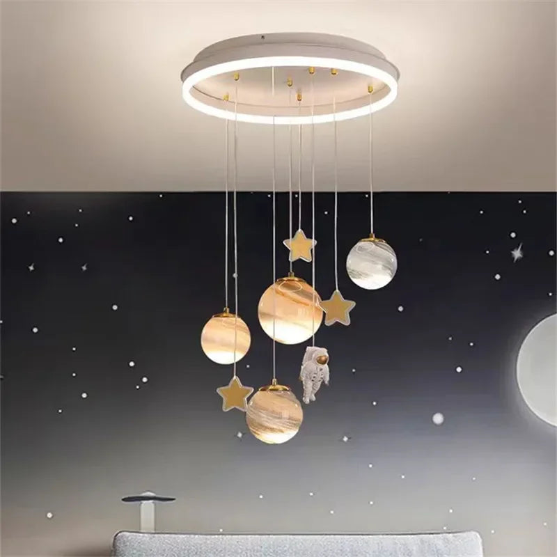 Lustre de Teto Premium Infantil estilo Atmosférico para Quartos, Salas e Hotéis / Peça Premium Modelo de Luxo.